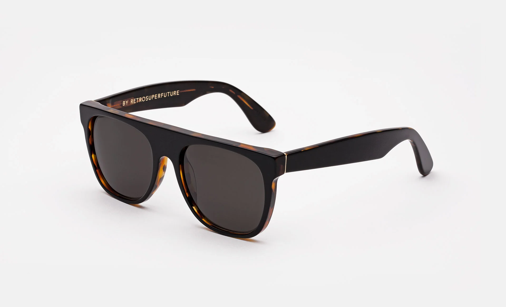 Flat Top Havana Black Top