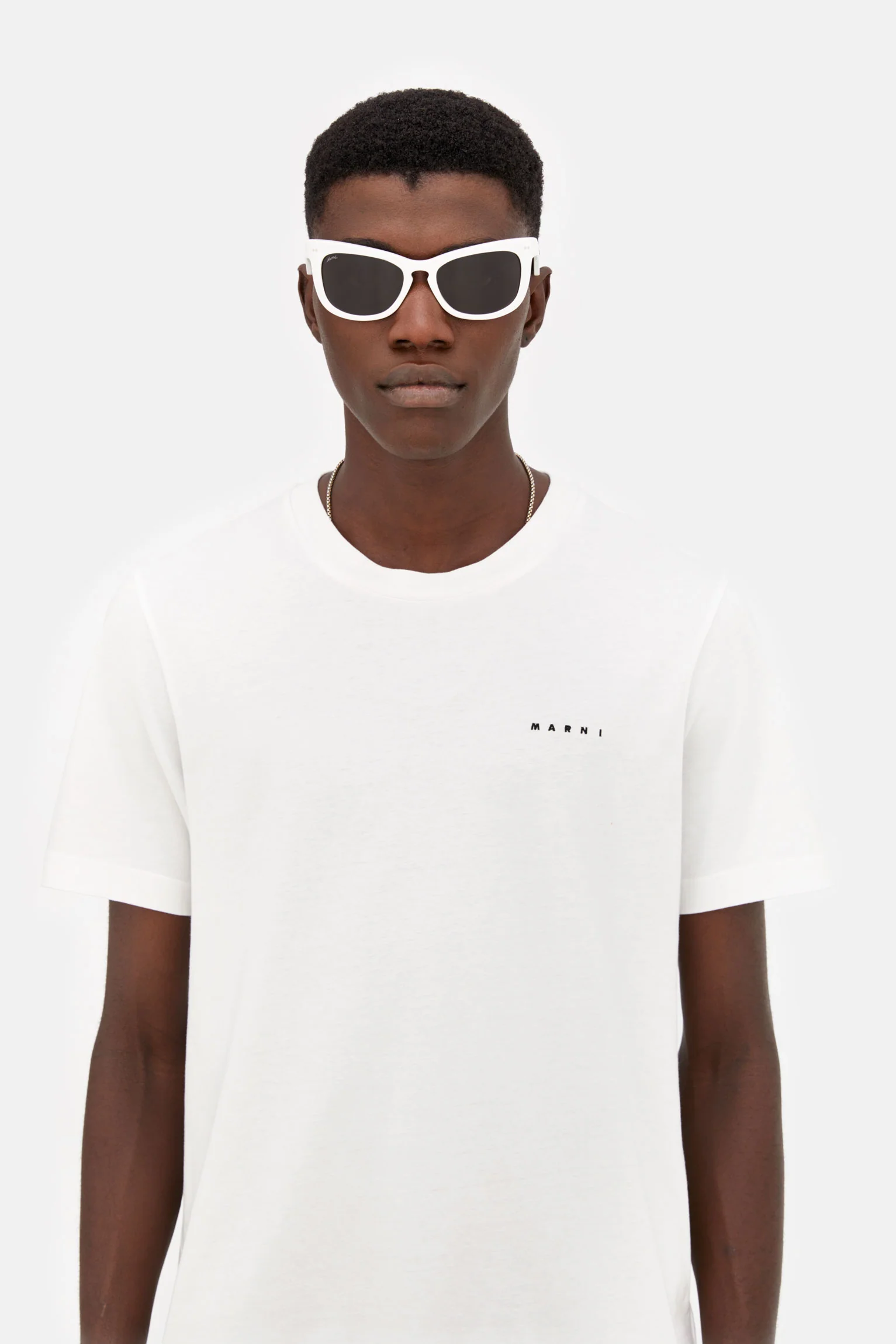 Isamu Solid White - Image 4